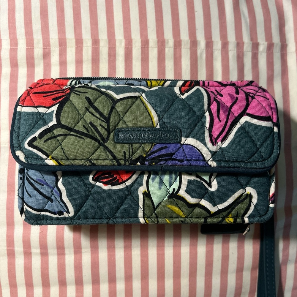 Vera Bradley convertible crossbody/handbag